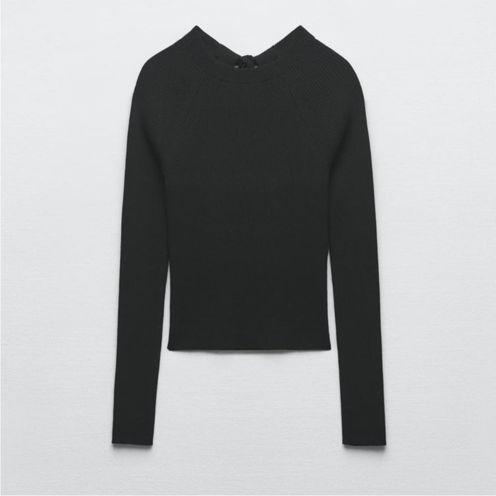 NWT BLACK KNIT SWEATER WITH OPEN BACK. - Picture 3 of 5